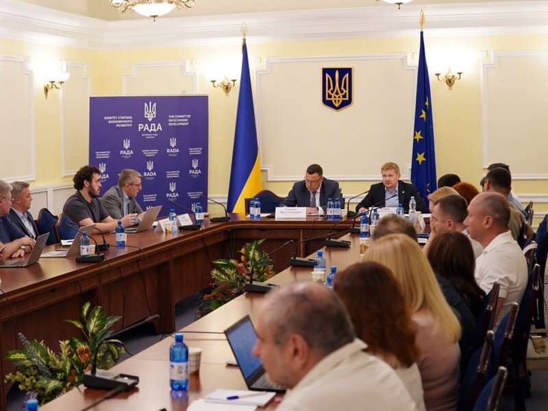 Владелец SMK Group Парамонов призвал парламент расширить программу "Национальный кешбэк" на ФЛП