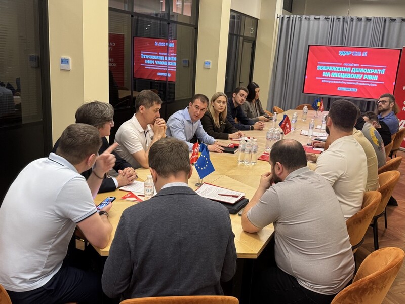 УДАР підготував законопроєкт, який прибирає дублювання повноважень самоврядування та військових адміністрацій