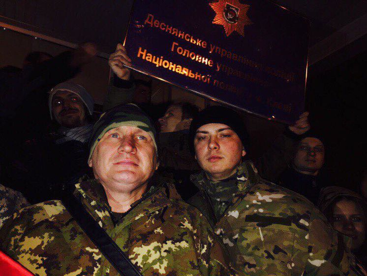 Мосийчук сообщил, что полиция отпустила Коханивского и всех, кого задержала вчера во время стычек на митинге в Киеве