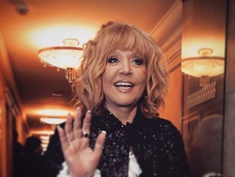 Пугачева опубликовала новое фото мужа и сына