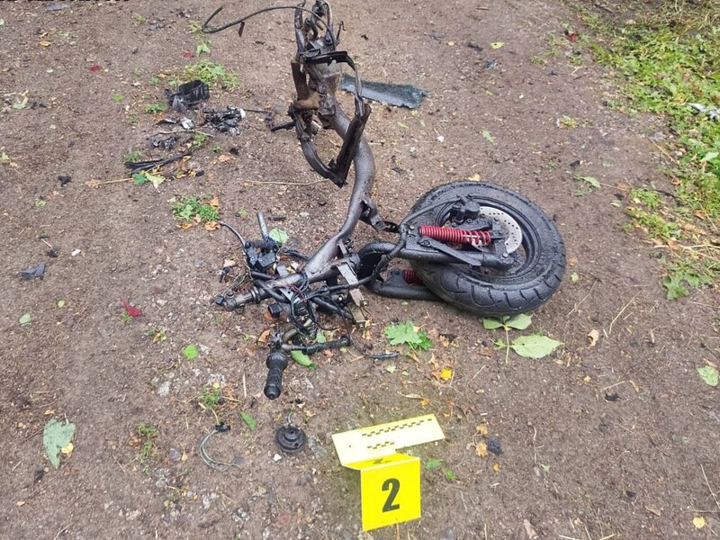 В Харькове взорвался скутер "от случайных людей", погиб военный. Задержали 19-летнюю женщину