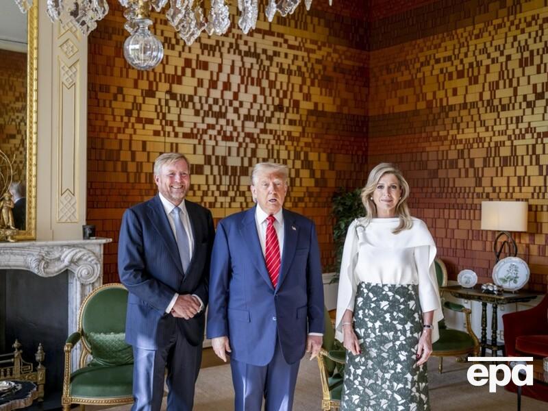 Королева Нідерландів передражнила Трампа в його присутності
