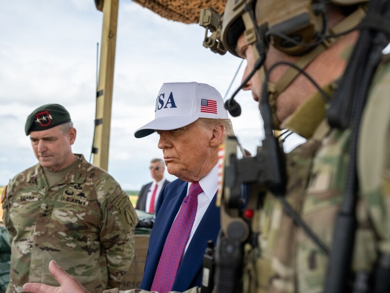 Меньше истребителей, больше дронов. Бюджетный запрос Трампа на $893 млрд вызвал дискуссии в Конгрессе – СМИ