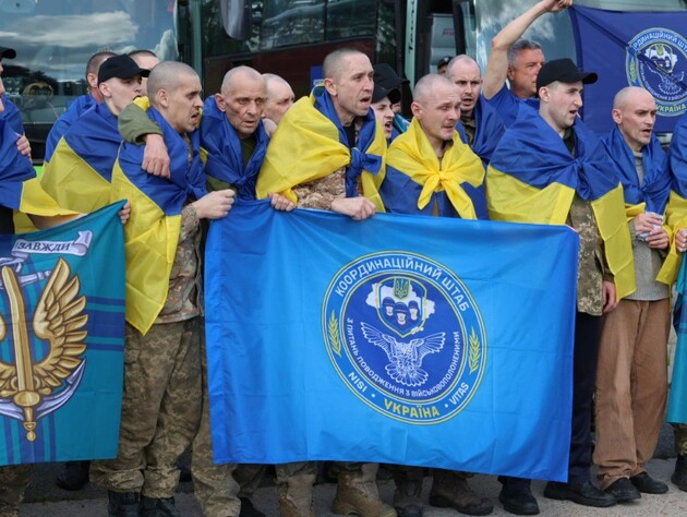 Кого повернули з полону РФ в Україну. Стали відомі подробиці