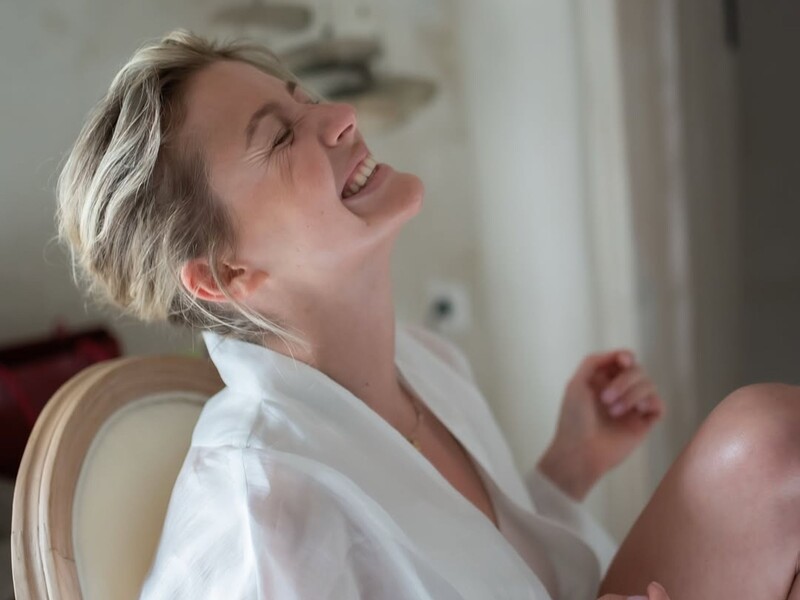 Kola впервые показала свои свадебные фото