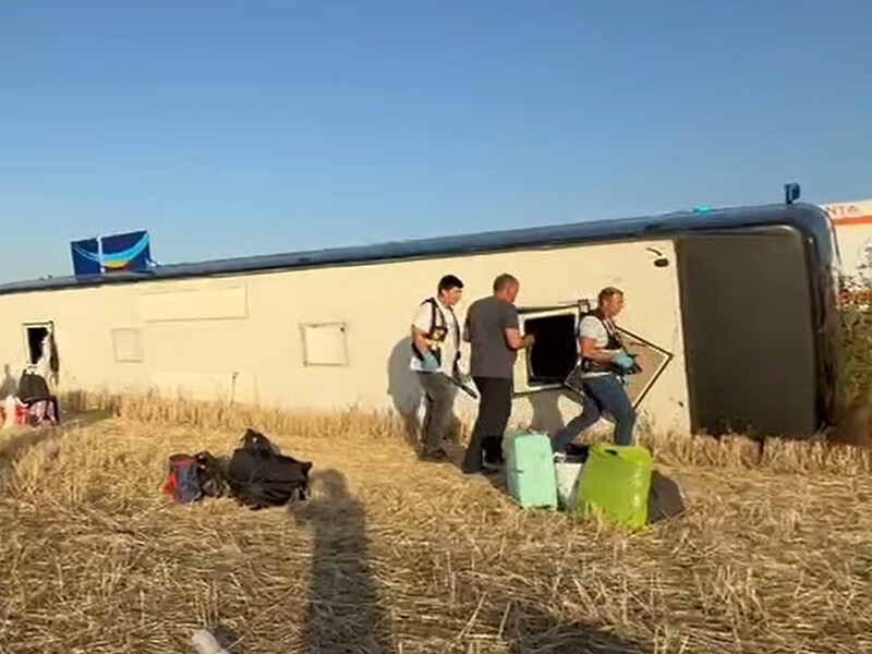 У Румунії перекинувся автобус із 55 українцями