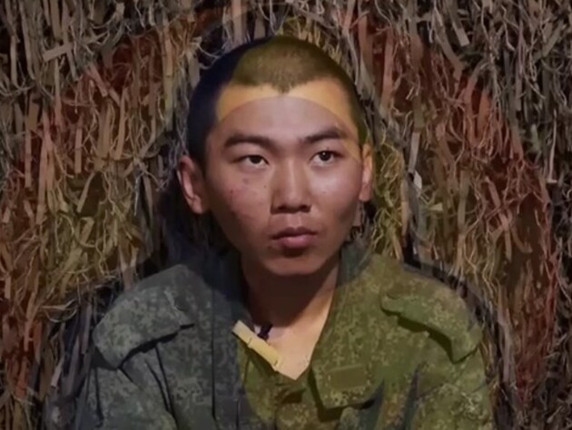 ЗСУ взяли в полон громадянина Китаю. Він розповів, як росіяни його били й що мало не помер від спраги