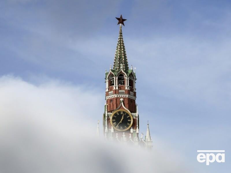 Путін планує скоротити оборонні видатки за три роки. Центробанк попередив про вичерпані економічні ресурси