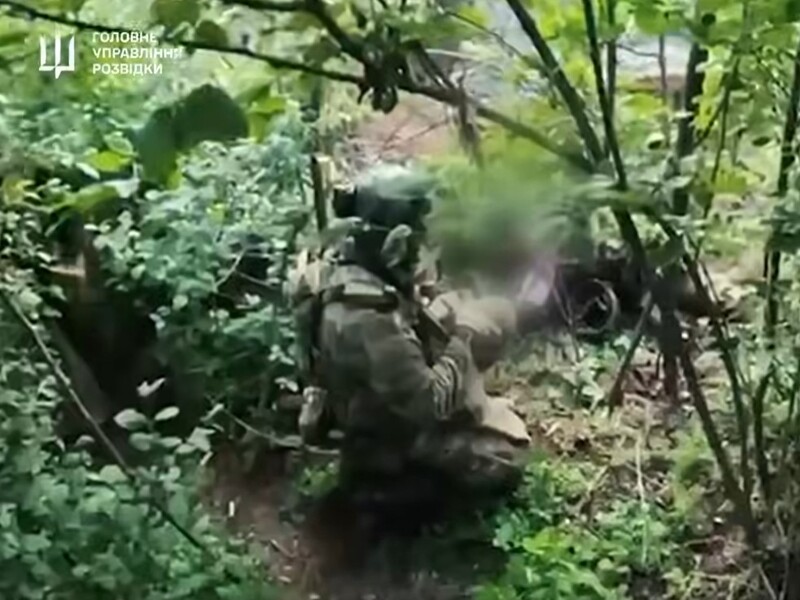 Спецпризначенці із засідки зупинили штурм росіян на мотоциклах і взяли в полон частину окупантів – ГУР