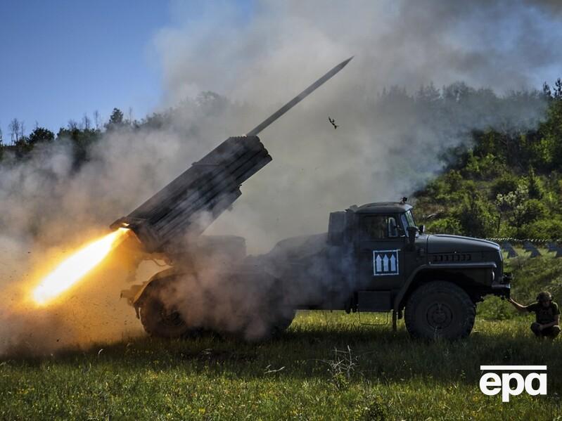 Літній наступ РФ в Україні буксує, але Києву рано святкувати – CNN