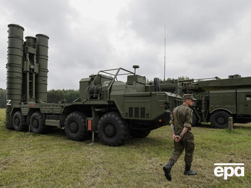 У Криму, імовірно, горять російські С-300 і С-400 – ЗМІ