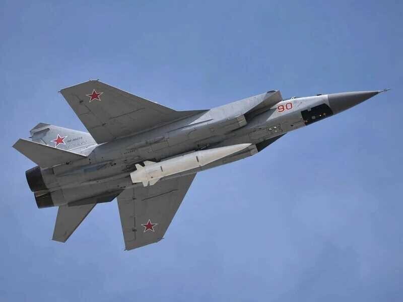 СБУ повідомила про підозру полковника, який командував атаками "Кинджалів" на українську енергетику