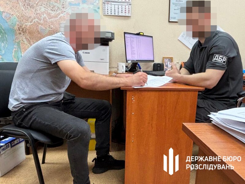 У Запоріжжі затримали правоохоронця й адвокатку, яких підозрюють у привласненні квартир померлих