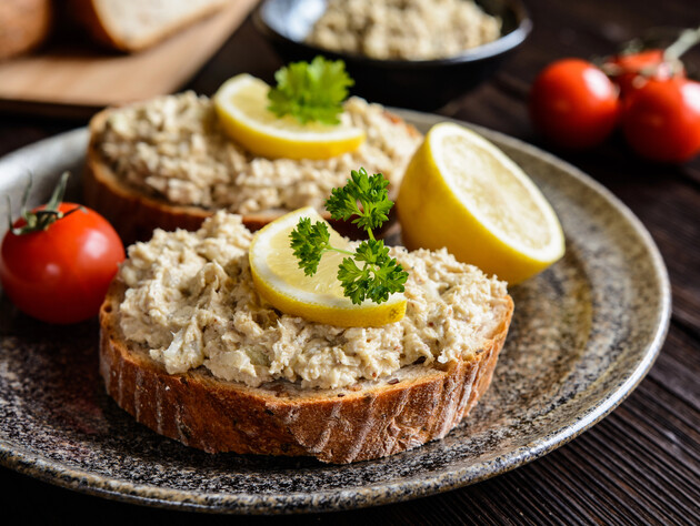 Додайте це до консервованих сардин і перемішайте. Рецепт поживної намазки