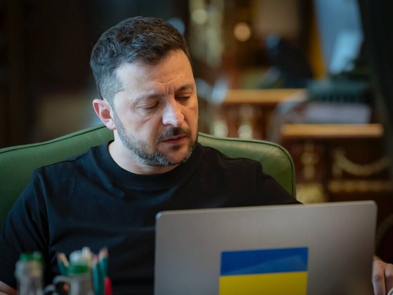 "У нас с Алиевым одинаковое видение". Зеленский поддержал Азербайджан в конфликте с РФ