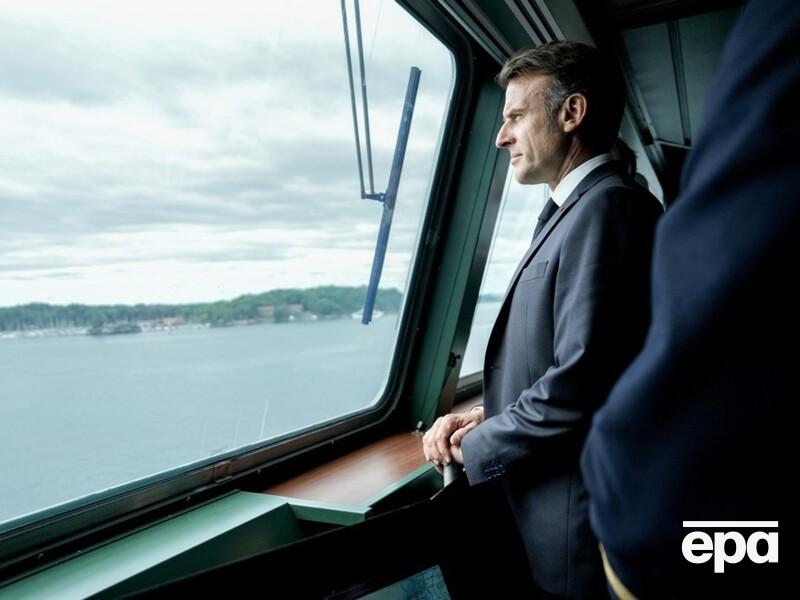 "Дипломатический риск" Макрона. Путин использовал разговор с ним, чтобы избавиться от изоляции – NYT