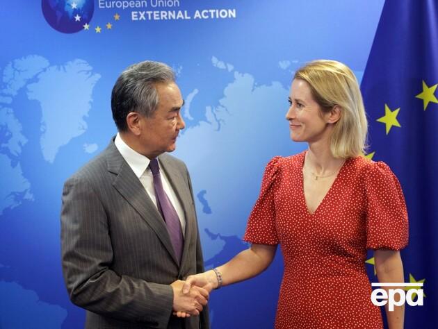 У ЄС закликали Китай негайно припинити підтримку агресії РФ проти України