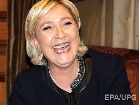 Французская полиция провела обыски в штаб-квартире партии Ле Пен