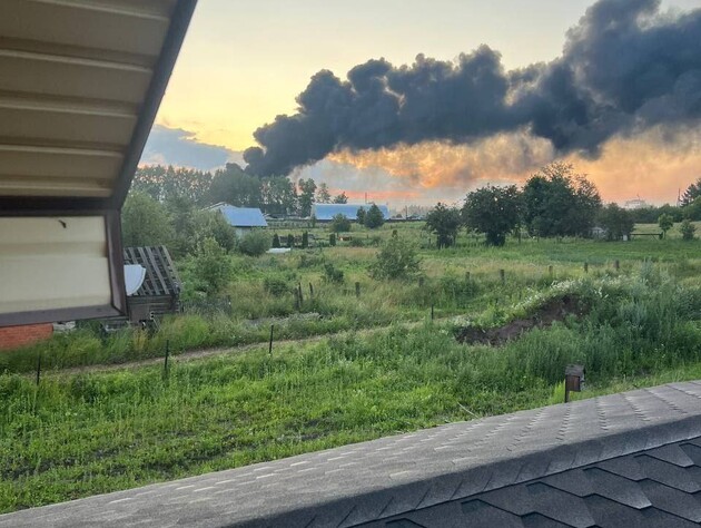 Дроны атаковали Чебоксары и Воронежскую область РФ. Местные сообщают о пожарах. Видео