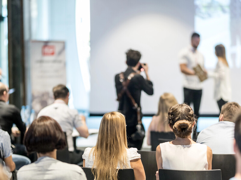 Топ-5 работодателей Украины: АТБ, МХП, "Новая почта", ОККО, ДТЭК – Delo.ua