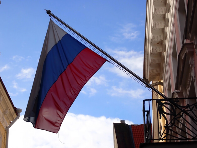 Дрон сбросил краску на торговое представительство РФ в Швеции