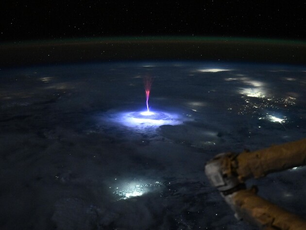 Астронавтка з МКС поділилася рідкісним кадром 