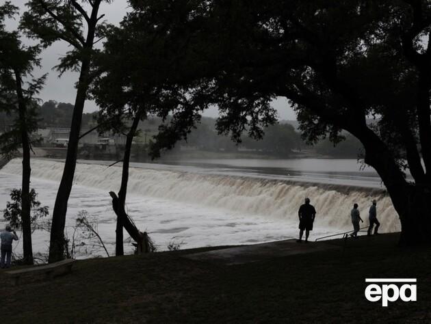 Унаслідок повені в Техасі загинуло понад 50 людей, 27 дітей зникли безвісти