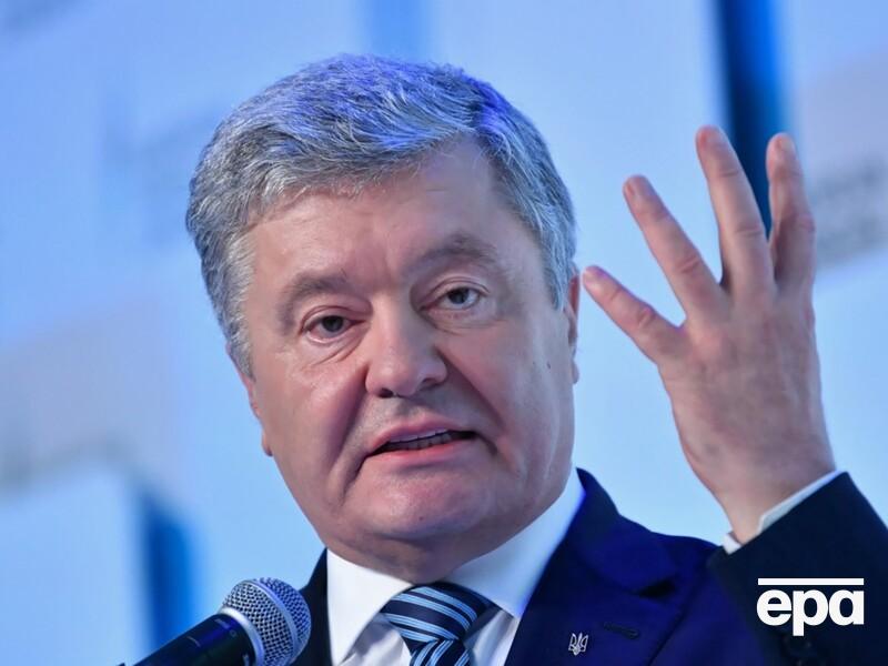 Порошенка не випустили до Італії й Іспанії напередодні пленарного тижня Ради. У його партії обурені