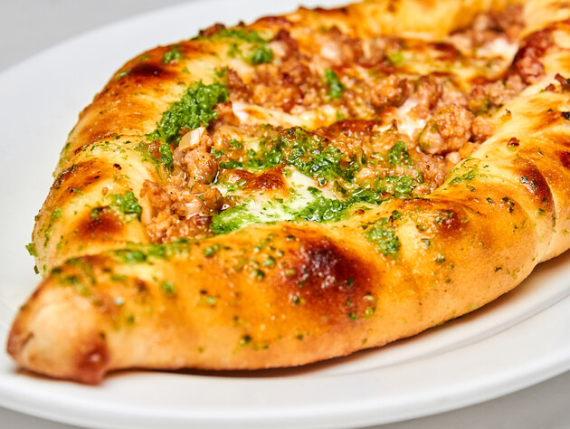 Вкусное и сытное блюдо. Приготовьте хачапури по рецепту эксперта