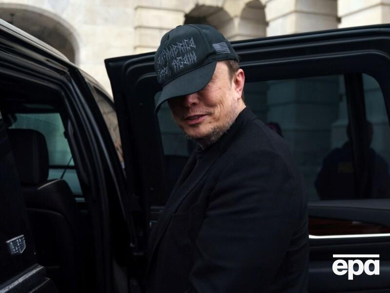 Tesla подешевела на $80 млрд после заявления Маска о создании партии