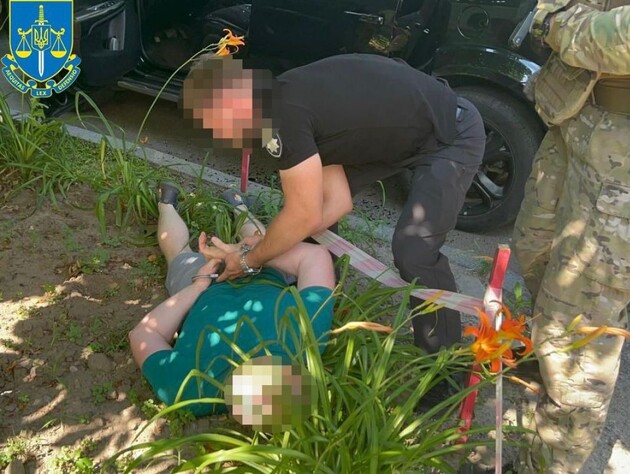 Родич посадовиці ТЦК вимагав у сім'ї загиблого військового 1,3 млн грн – Офіс генпрокурора