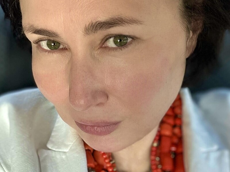 Мозгова показала, як покращує собі настрій за 300 грн