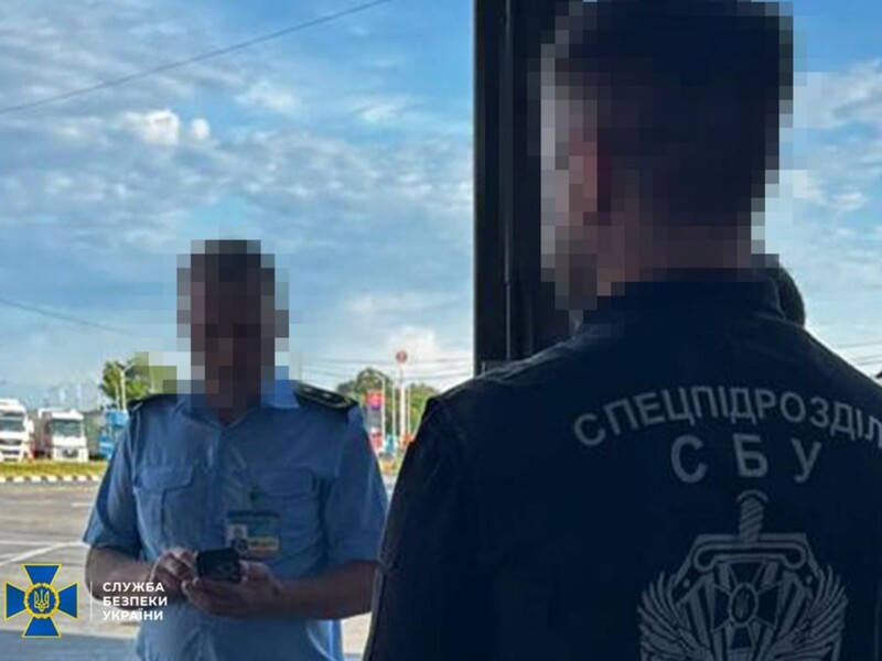 Масштабна спецоперація на митницях в Україні. Правоохоронці розповіли про результати. Фото, відео