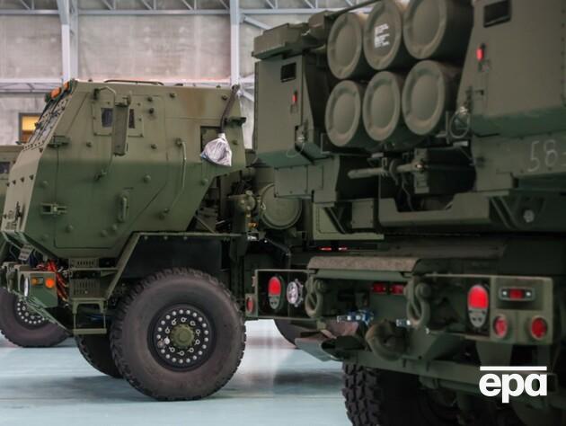 США відновили постачання озброєння Україні – AP