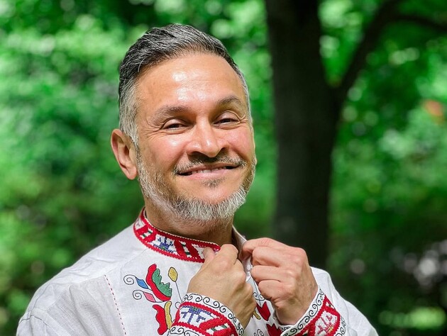 Хіменес-Браво зізнався, скільки вишиванок має, і показав кілька з них