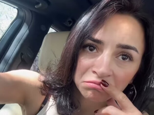 Розлучення Гвоздьової – стало відомо рішення суду. Ні танцівниця, ні її чоловік на засідання не з'явилися