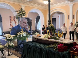 У Києві прощаються з композитором, Героєм України Ігорем Покладом. Фото
