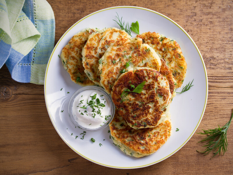 Ленивые пирожки с сыром и яйцами. Рецепт для приготовления на скорую руку