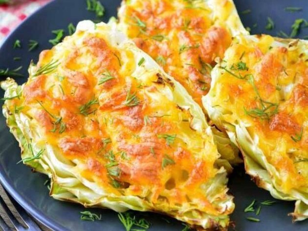 Посыпьте этим капусту – и через 20 минут получится очень вкусное блюдо для тех, кто на диете. Рецепт