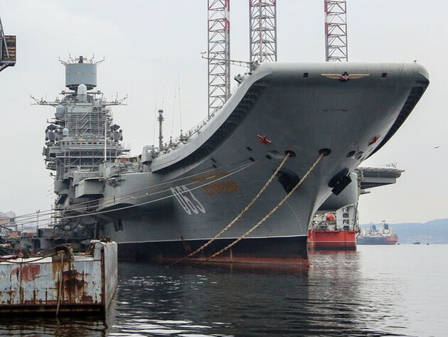 Єдиний у РФ військовий авіаносець 