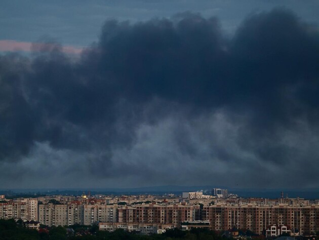 ПВО сбила 25 ракет из 26. Детали ночной массированной атаки РФ на Украину