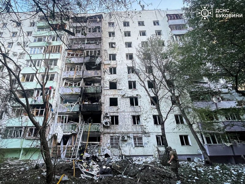 У Чернівцях оголосили день жалоби після удару РФ