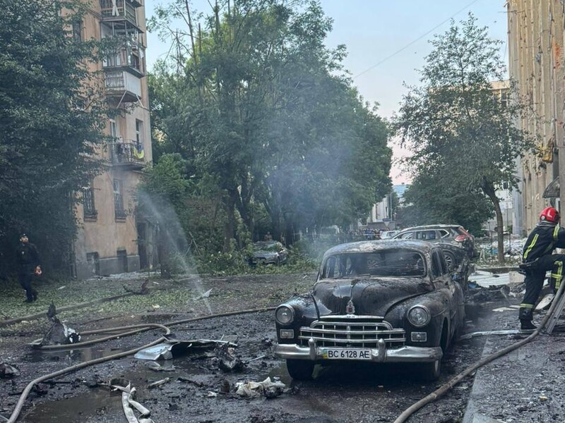 Во Львове обстрелом РФ частично разрушены университет и исторический центр. Фото