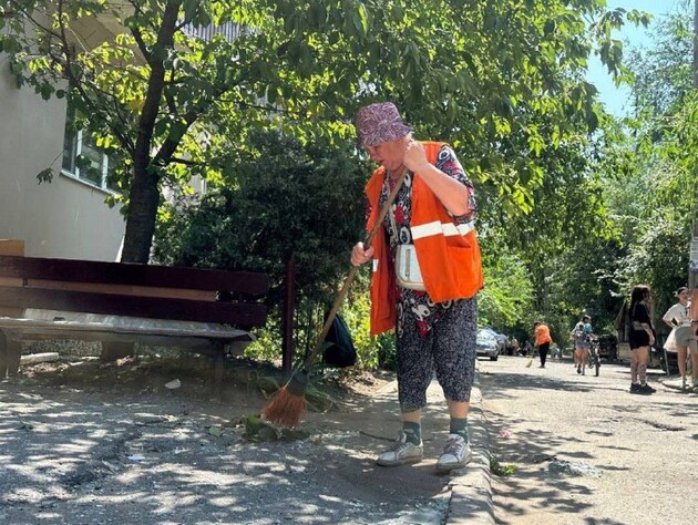 Дрон с посланием. СМИ пишут о прилете в ТЦК в Днепропетровской области 