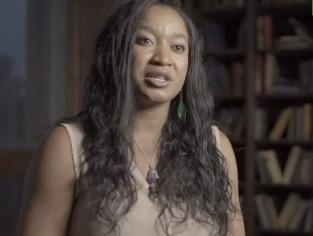 Уехавшая из США героиня роспропаганды пожаловалась, что россияне ее бьют и называют 