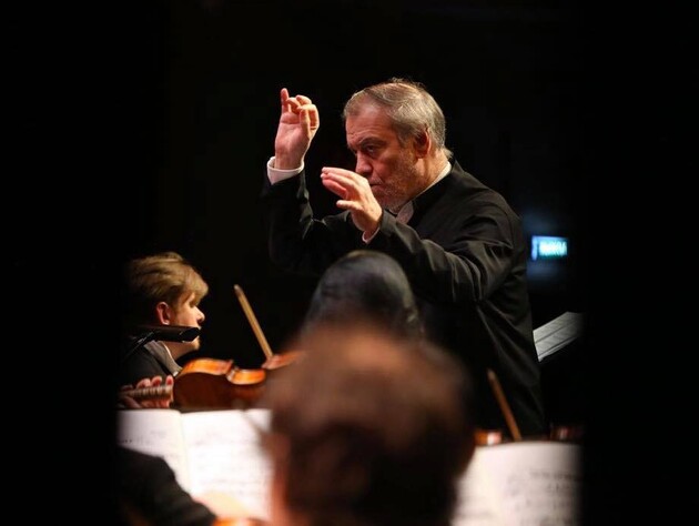 Друг Путина будет дирижировать на фестивале в Италии. Украинцы за границей требуют отменить его выступление