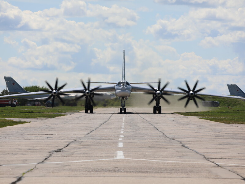 Россияне до сих пор не убрали обломки некоторых самолетов после операции СБУ "Паутина" – СМИ