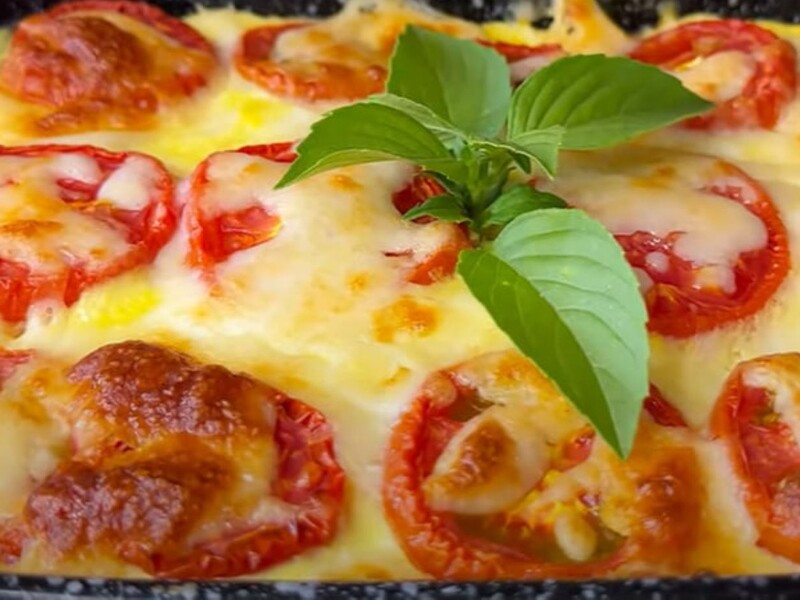 Выложите это слоями – и получится божественная запеканка. Простой рецепт сезонного гарнира