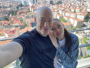 Ультиматум Путіну, агентка України Меланія Трамп, евакуація Москви. Стрим Бацман із Гордоном. Трансляція