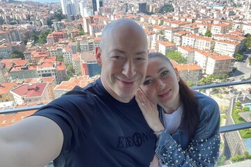 Ультиматум Путіну, агентка України Меланія Трамп, евакуація Москви. Стрим Бацман із Гордоном. Трансляція